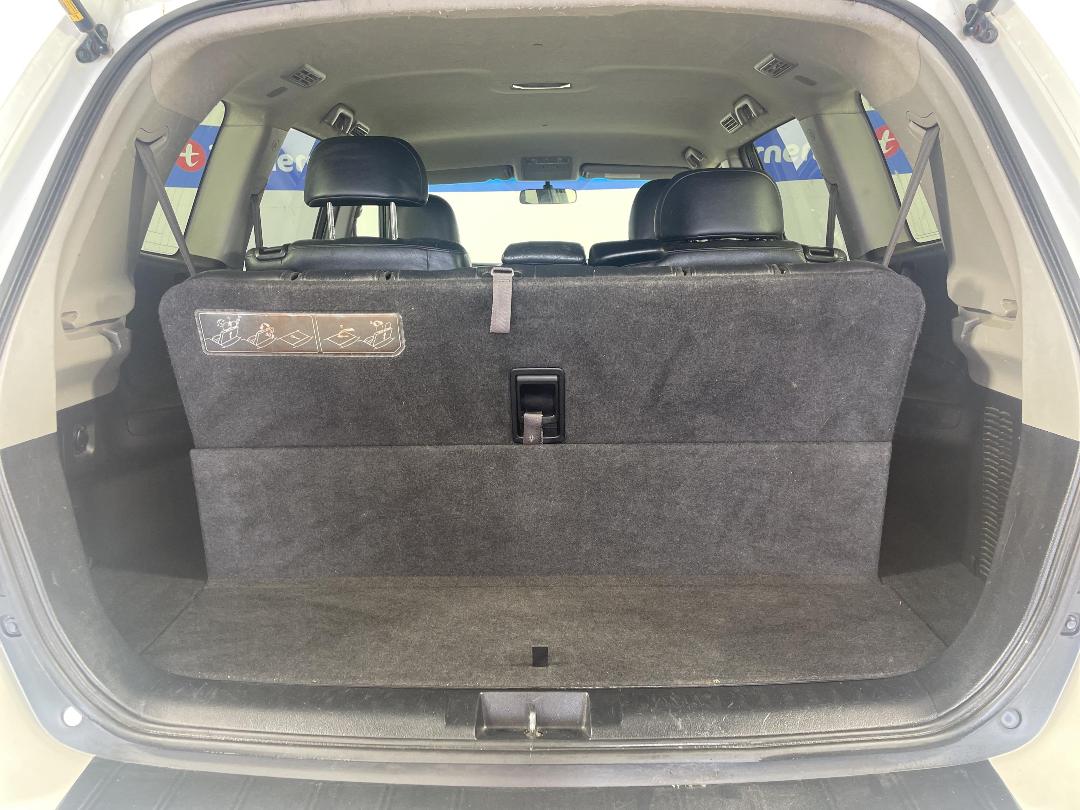 Photo '14' of Toyota Highlander