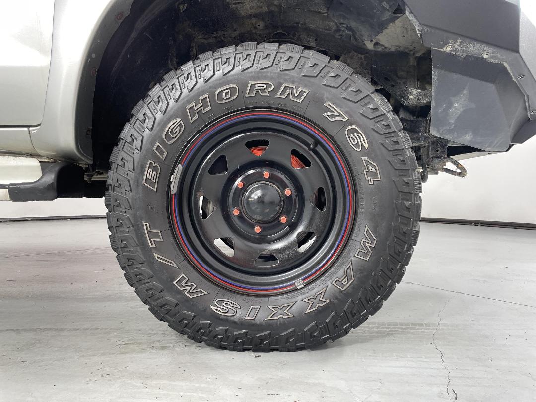 Photo '9' of Toyota Hilux