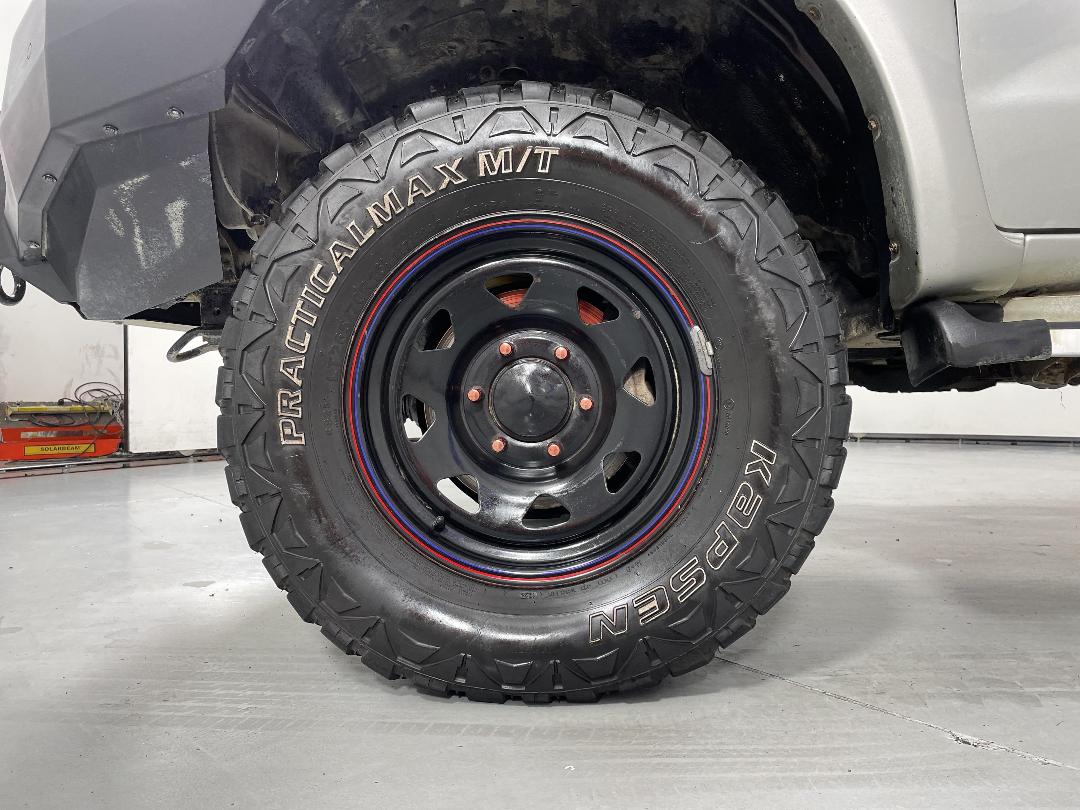 Photo '10' of Toyota Hilux