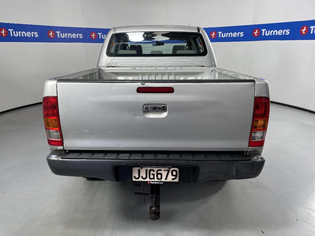 Photo '6' of Toyota Hilux