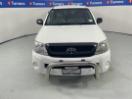 Thumbnail '2' of Toyota Hilux