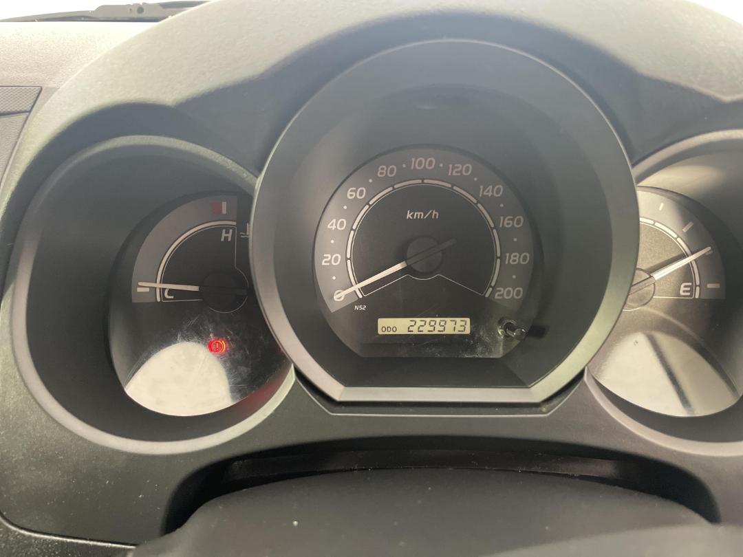 Photo '21' of Toyota Hilux