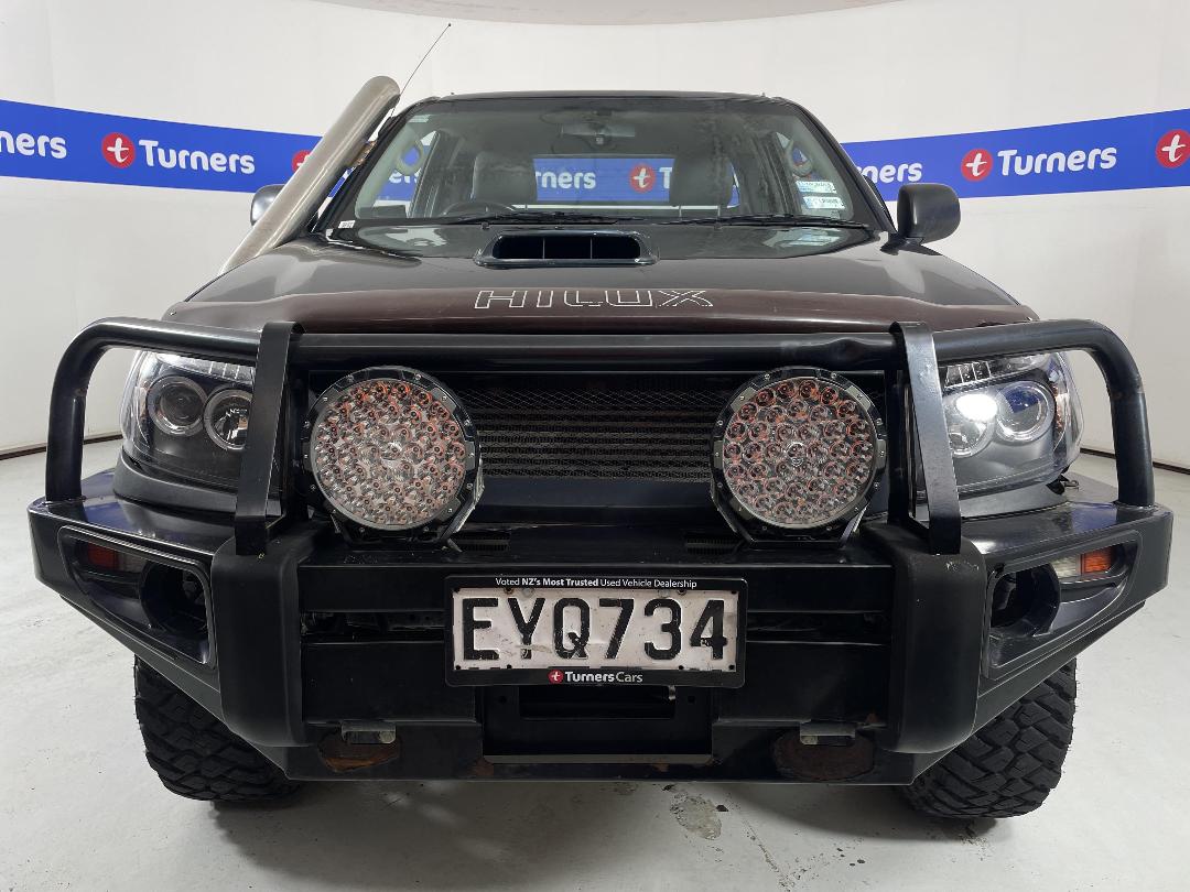 Photo '2' of Toyota Hilux