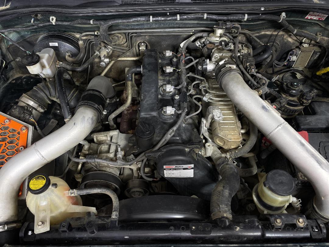 Photo '13' of Toyota Hilux