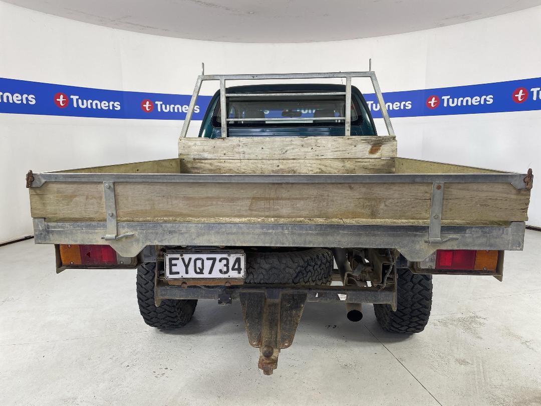 Photo '6' of Toyota Hilux