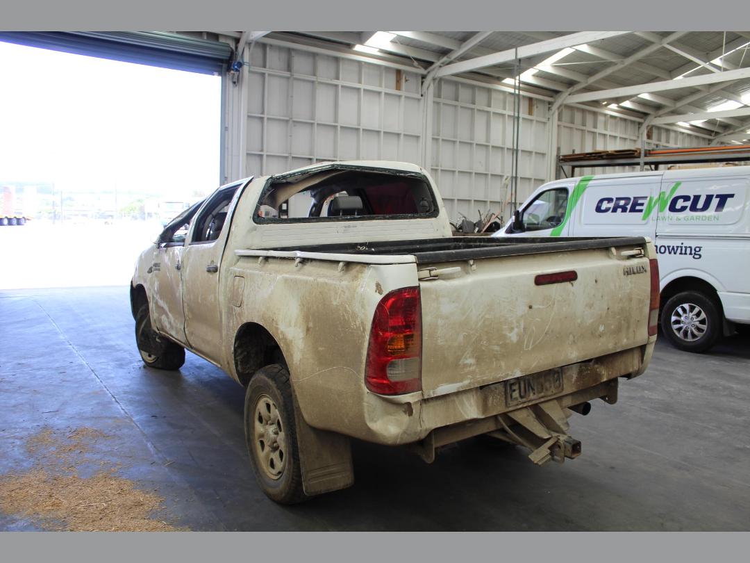 Photo '8' of Toyota Hilux TD DC