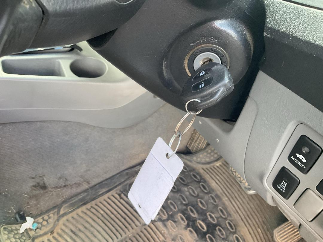 Photo '12' of Toyota Hilux TD SR5 DC