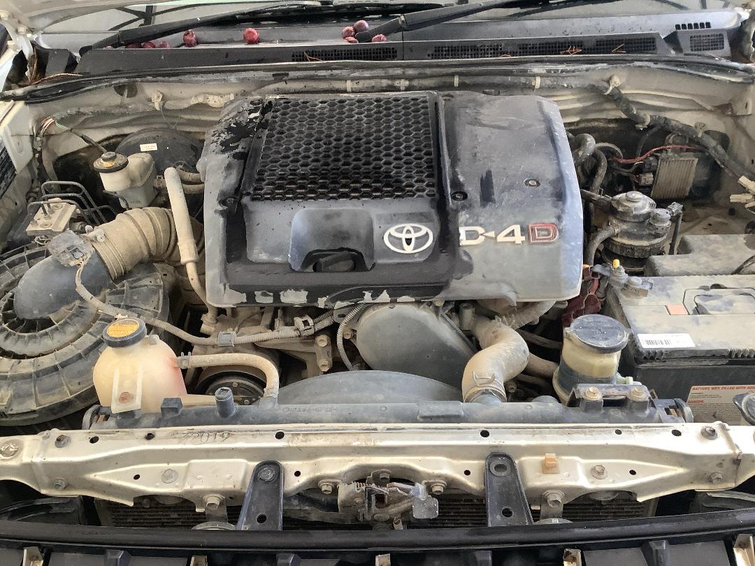 Photo '19' of Toyota Hilux TD SR5 DC