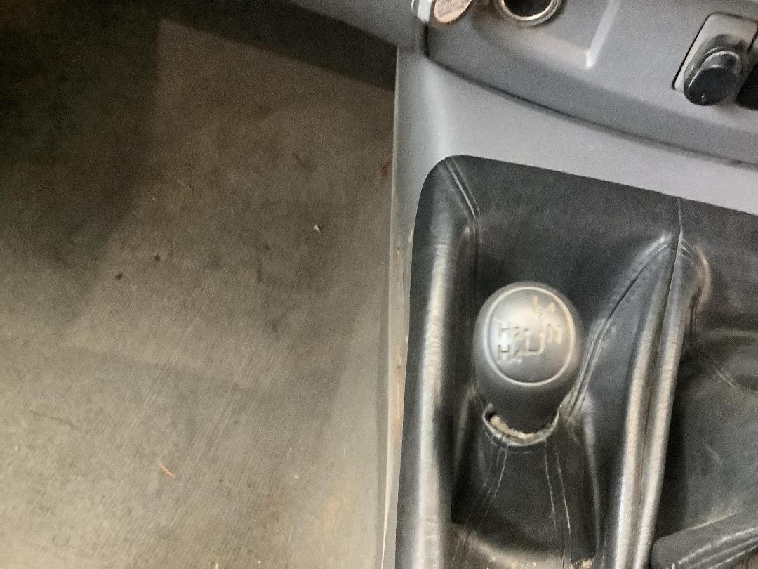 Photo '17' of Toyota Hilux TD SR5 DC