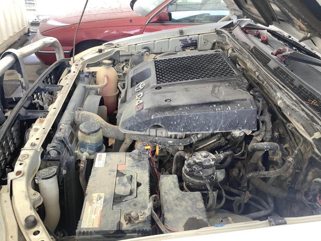 Photo '21' of Toyota Hilux TD SR5 DC