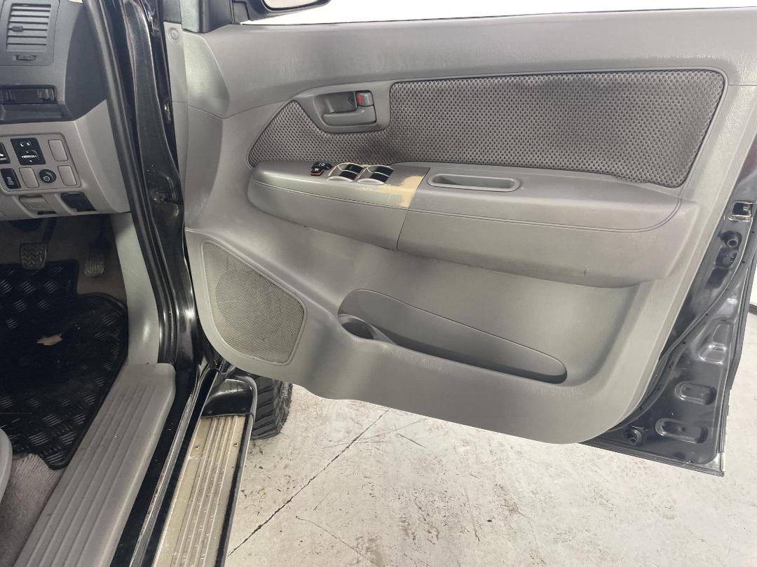 Photo '15' of Toyota Hilux Photo '15' of Toyota Hilux