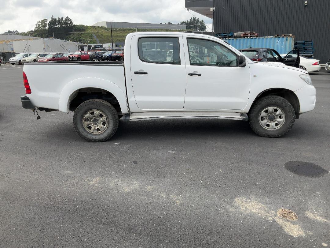 Photo '8' of Toyota Hilux TD DC