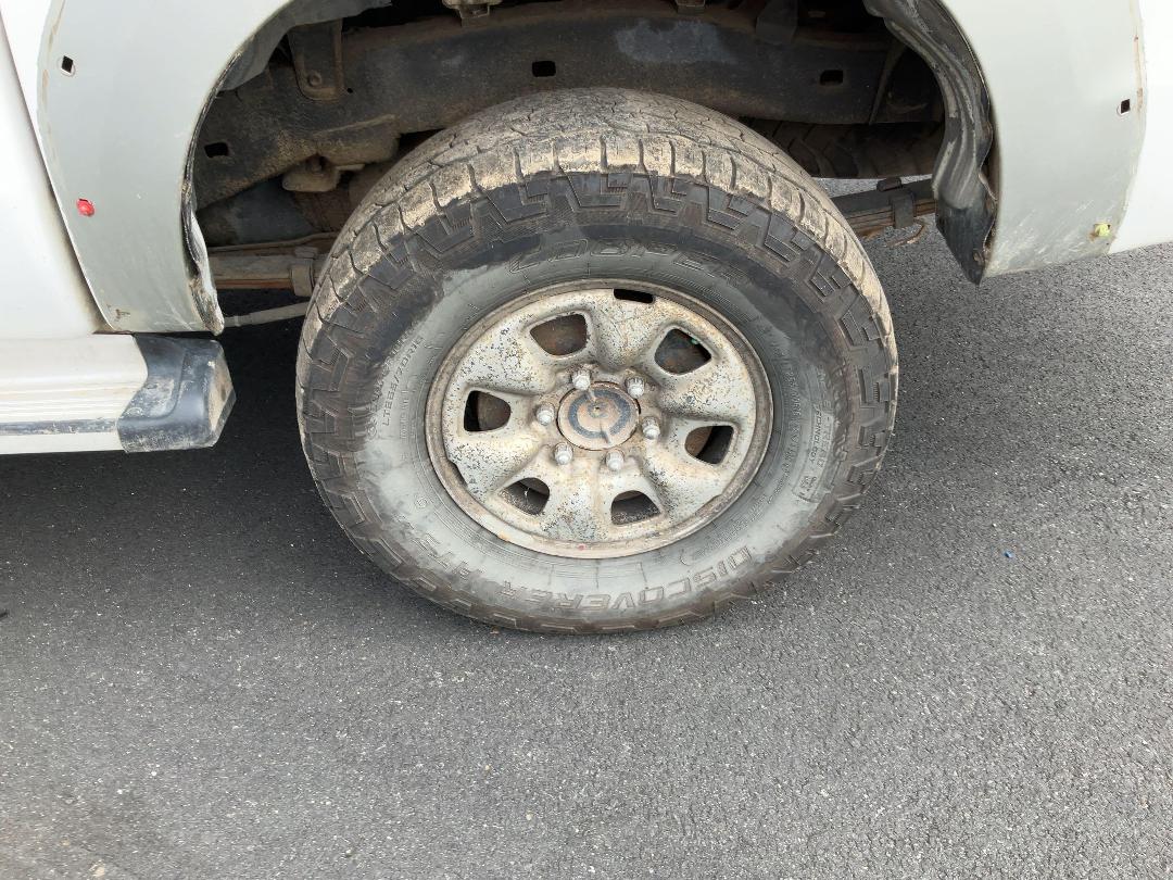 Photo '12' of Toyota Hilux TD DC