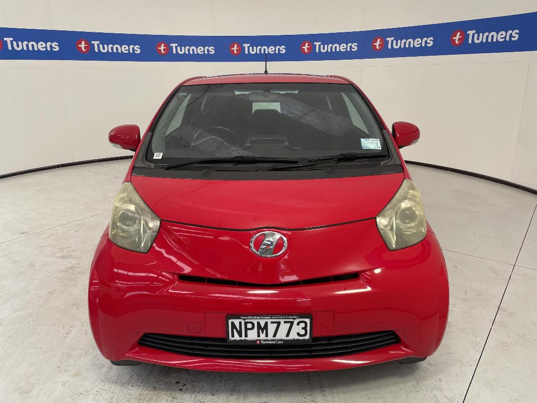 Photo '2' of Toyota IQ