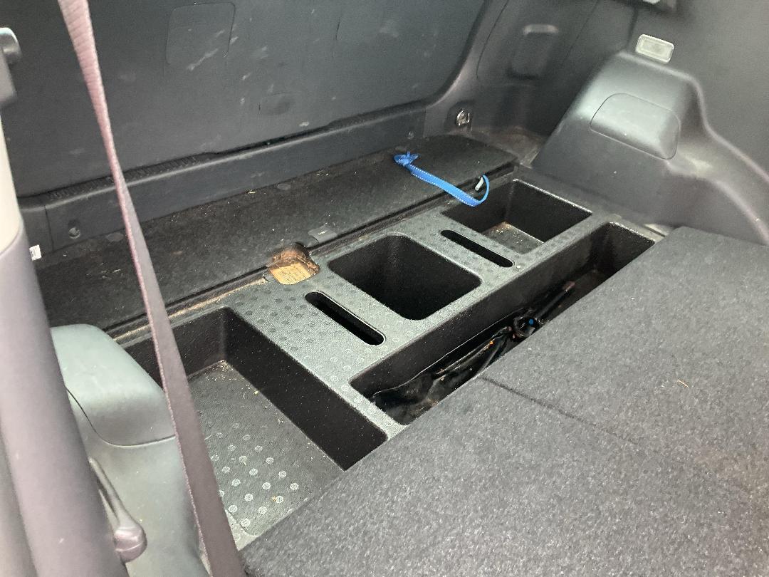 Photo '17' of Toyota IST