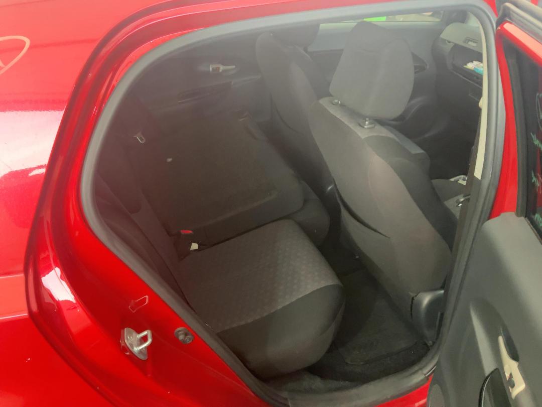 Photo '20' of Toyota IST