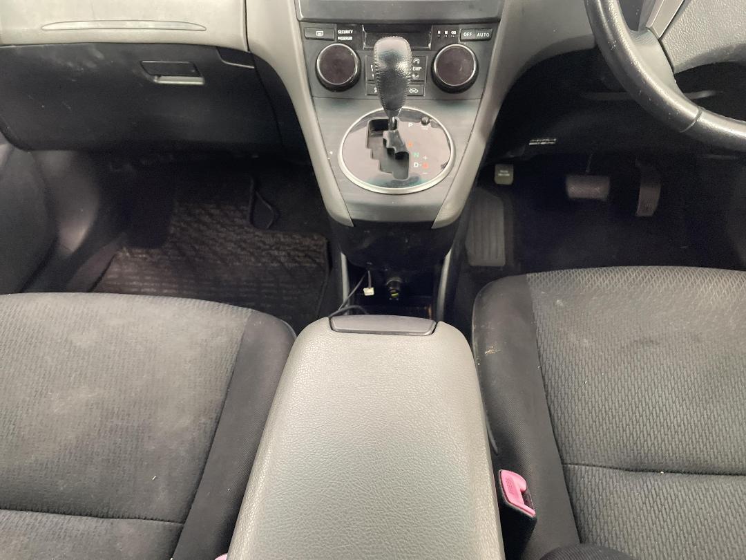 Photo '18' of Toyota Markx