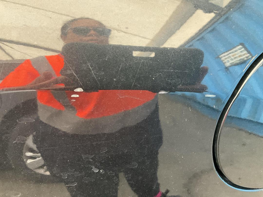 Photo '11' of Toyota Markx ZIO