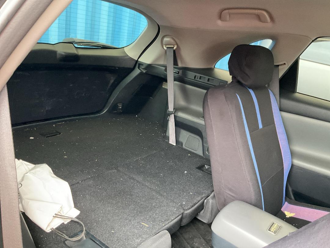 Photo '20' of Toyota Markx ZIO