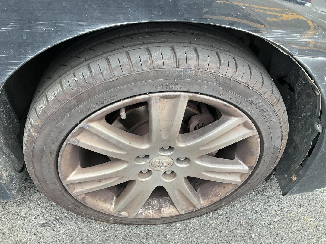 Photo '29' of Toyota Markx ZIO