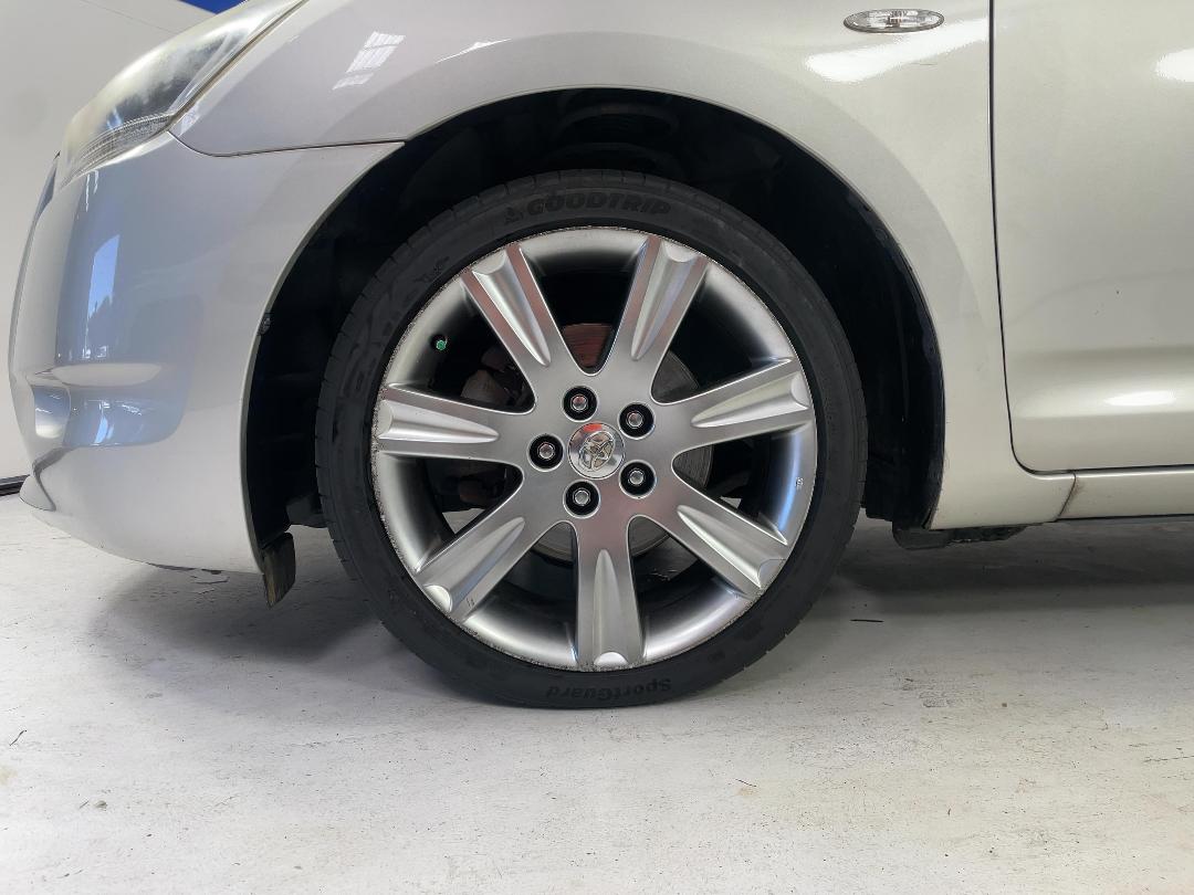 Photo '10' of Toyota Markx