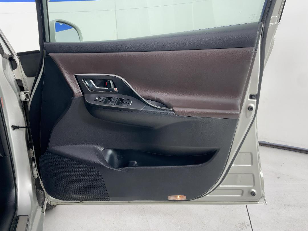 Photo '15' of Toyota Markx