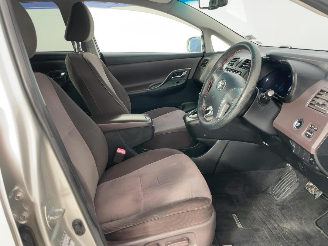 Photo '16' of Toyota Markx