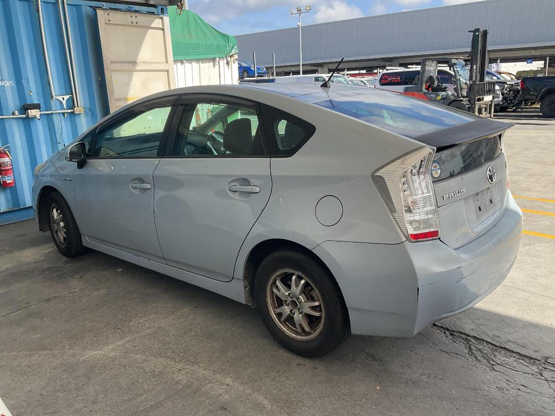 Photo '12' of Toyota Prius