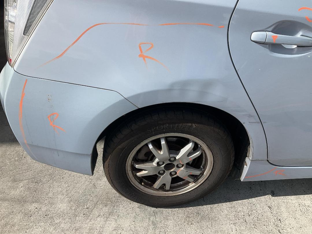 Photo '17' of Toyota Prius