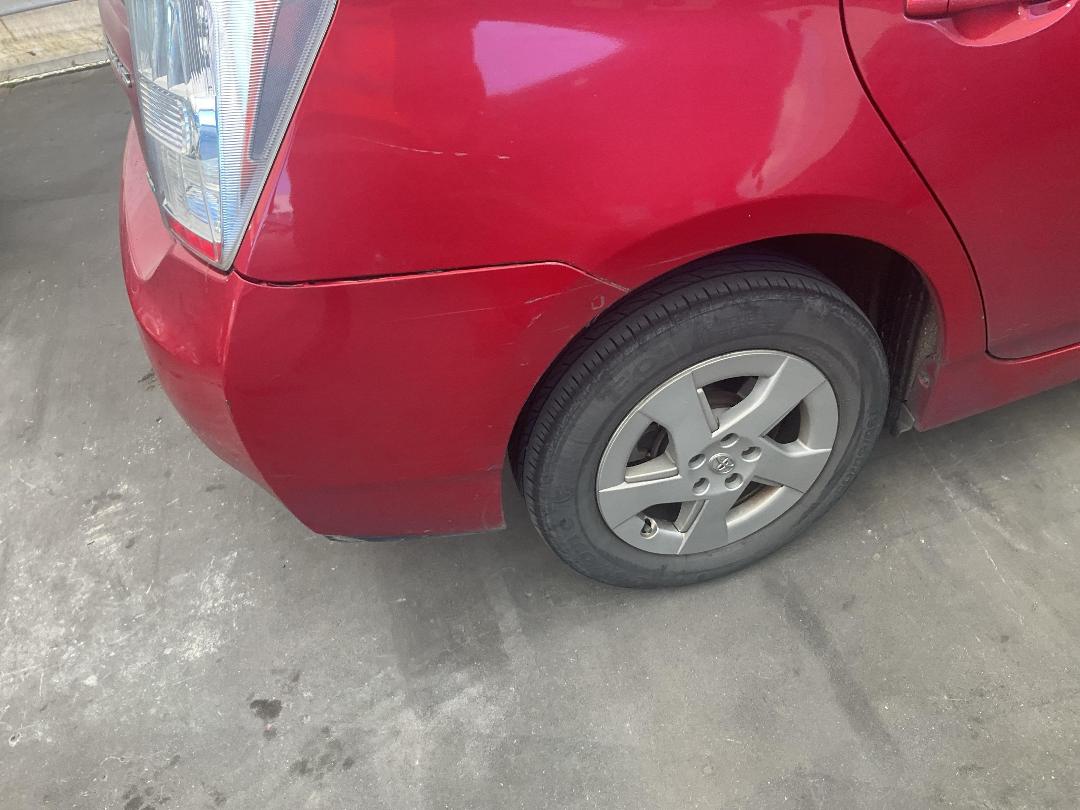 Photo '16' of Toyota Prius