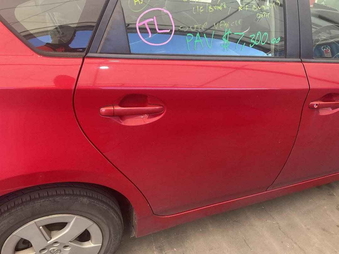 Photo '17' of Toyota Prius