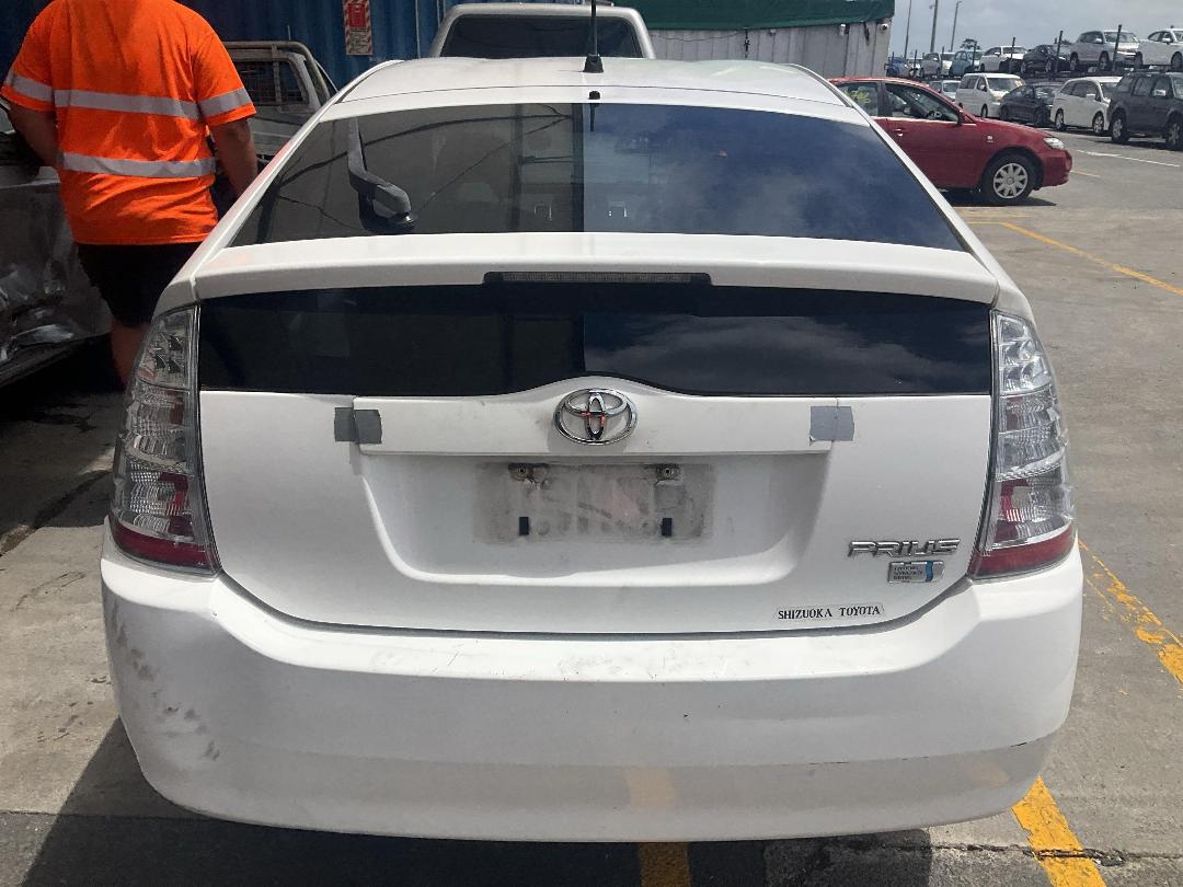 Photo '5' of Toyota Prius Hybrid Photo '5' of Toyota Prius Hybrid