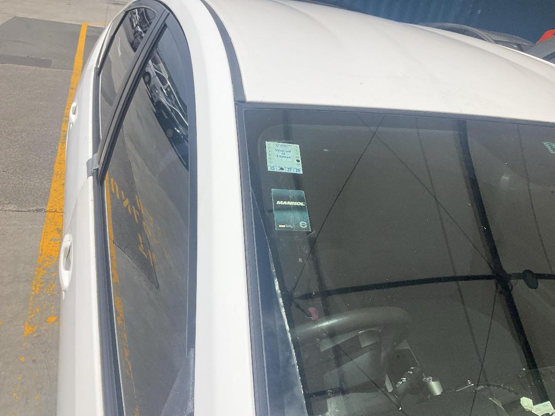 Photo '12' of Toyota Prius Hybrid Photo '12' of Toyota Prius Hybrid