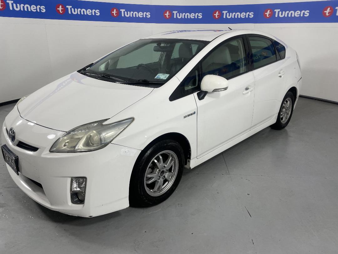 Photo '4' of Toyota Prius