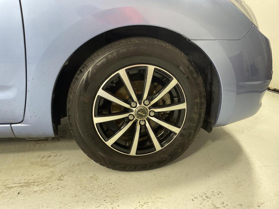 Photo '9' of Toyota Prius