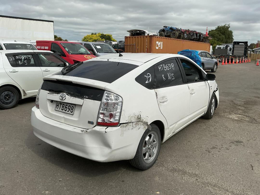 Photo '6' of Toyota Prius Hybrid