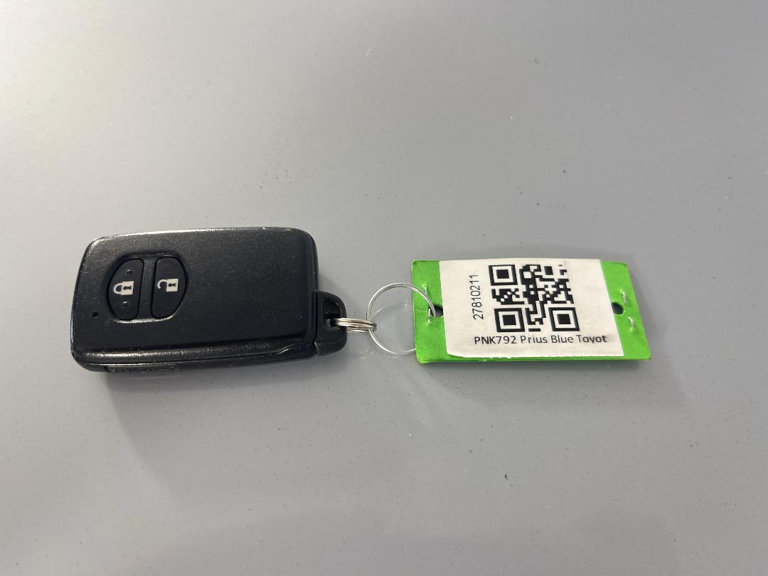 Photo '22' of Toyota Prius