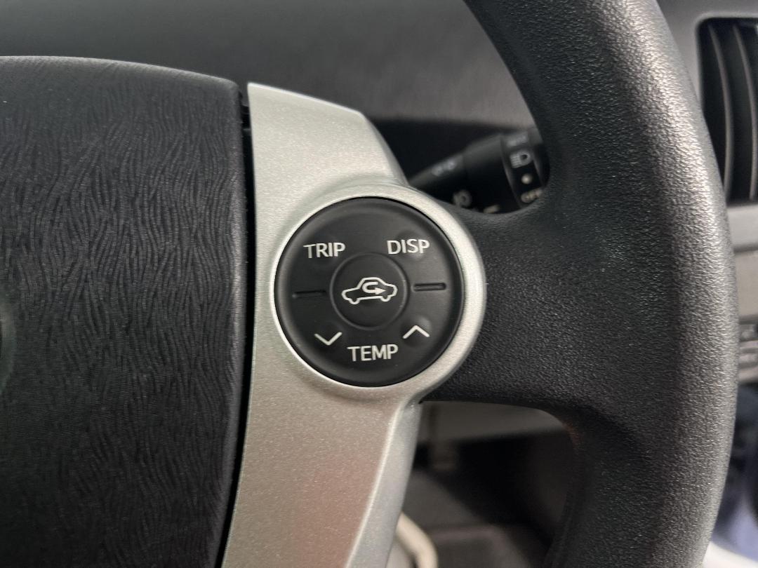 Photo '23' of Toyota Prius