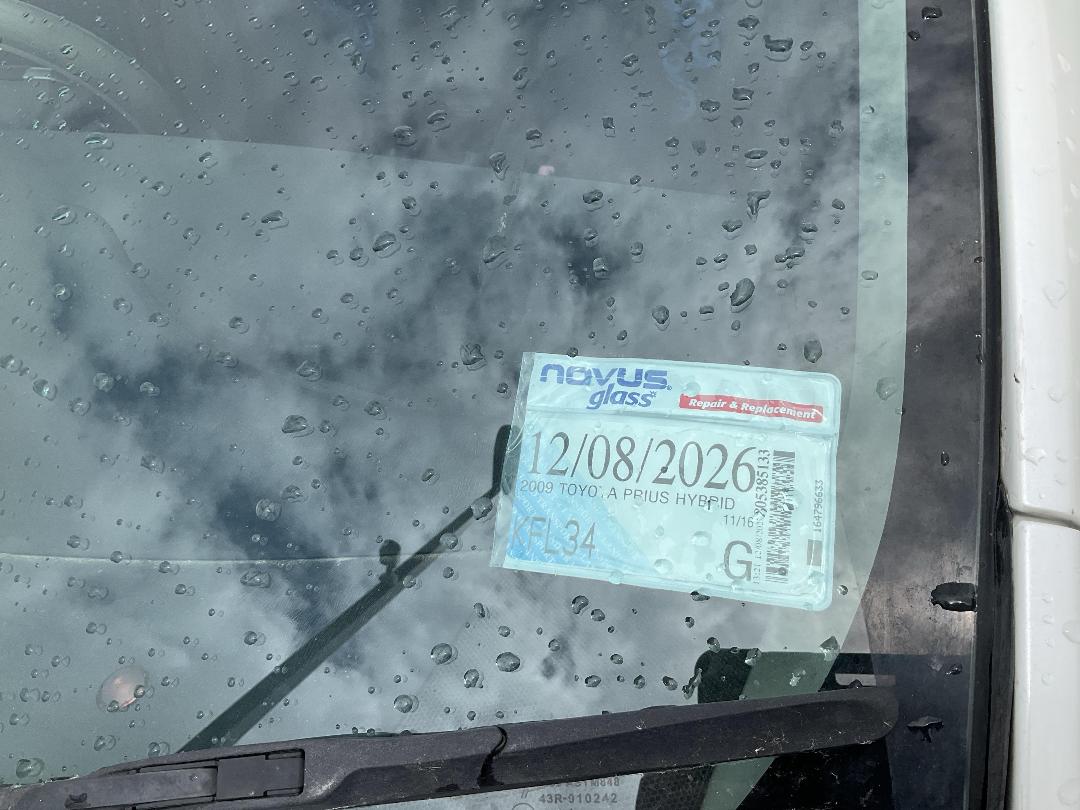 Photo '3' of Toyota Prius Hybrid Photo '3' of Toyota Prius Hybrid