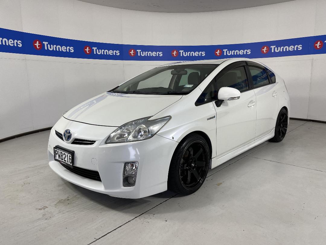 Photo '4' of Toyota Prius