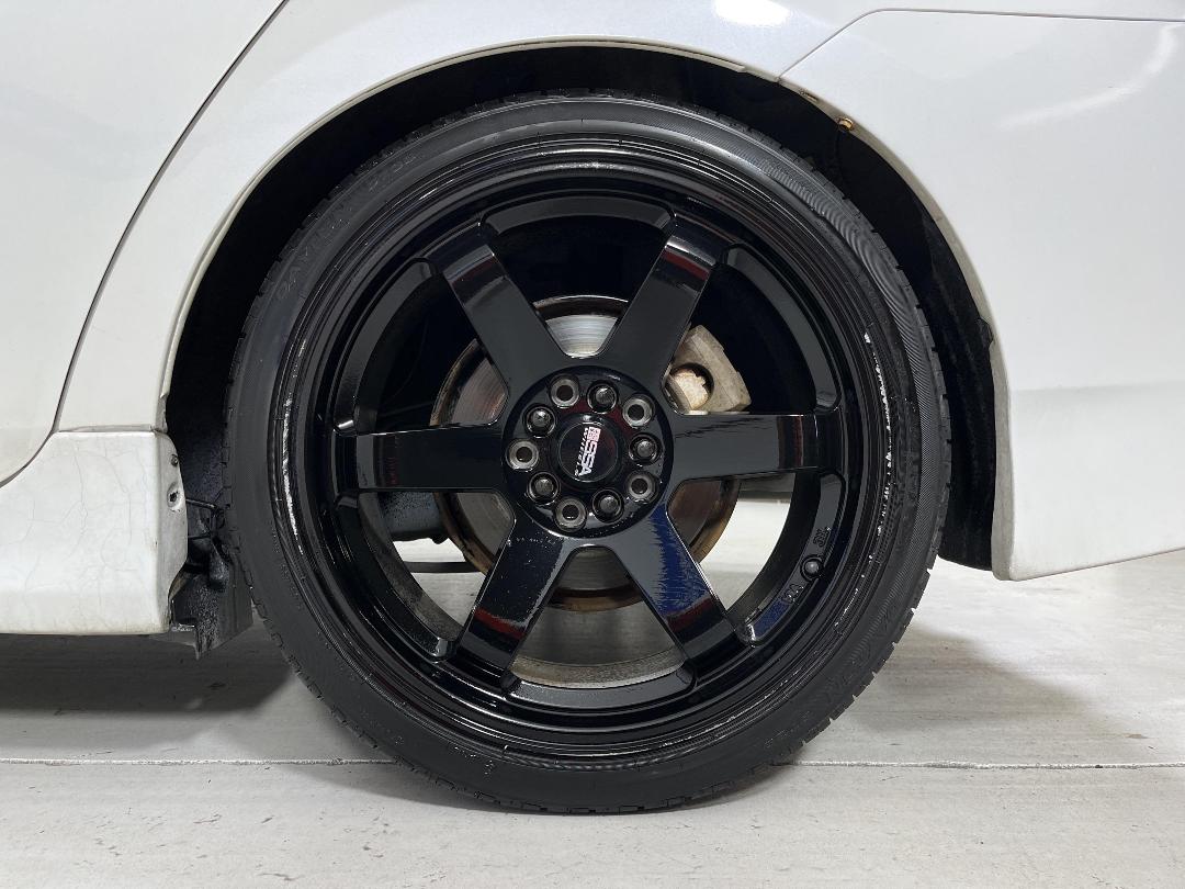 Photo '11' of Toyota Prius