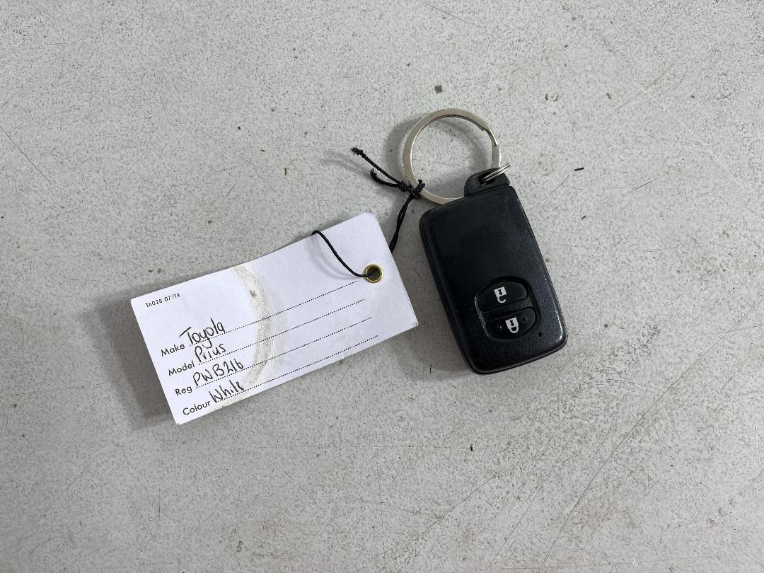 Photo '22' of Toyota Prius