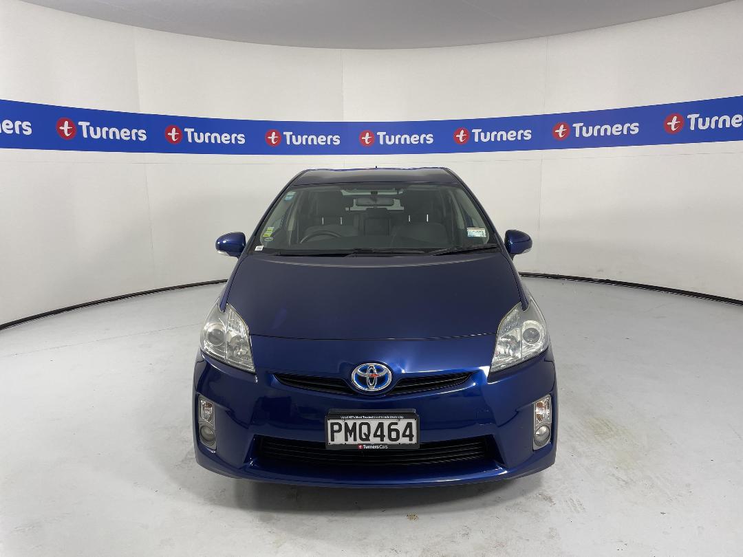 Photo '2' of Toyota Prius