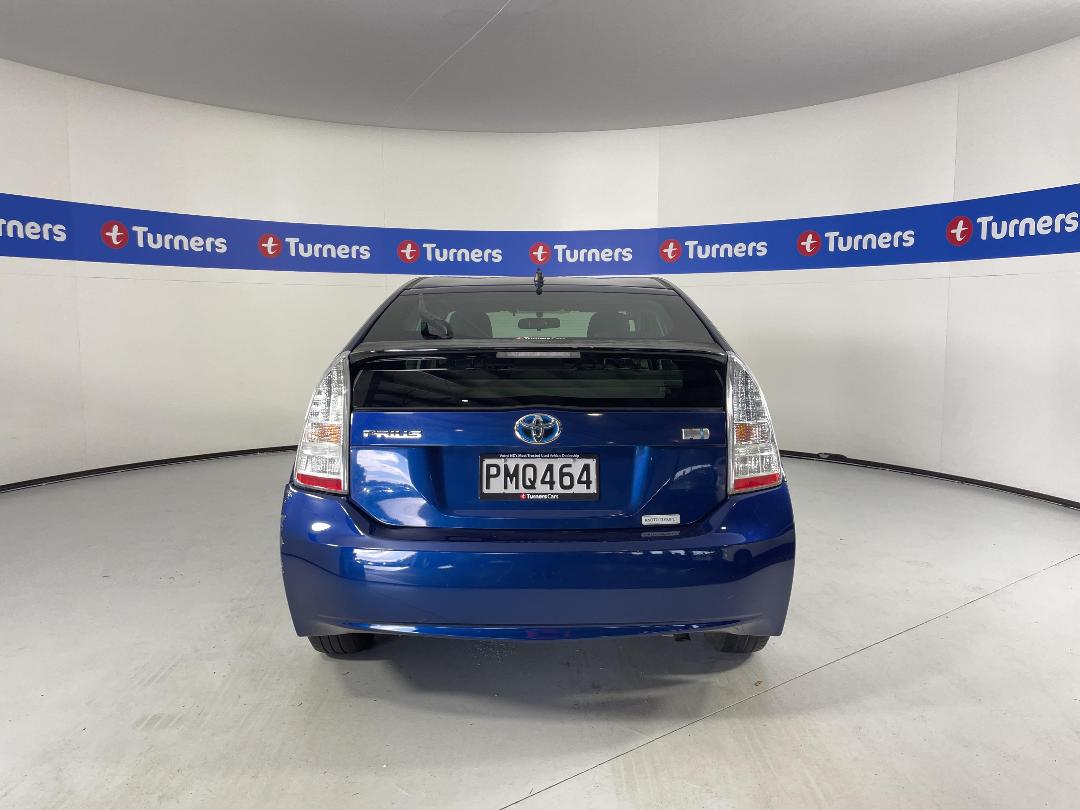 Photo '6' of Toyota Prius