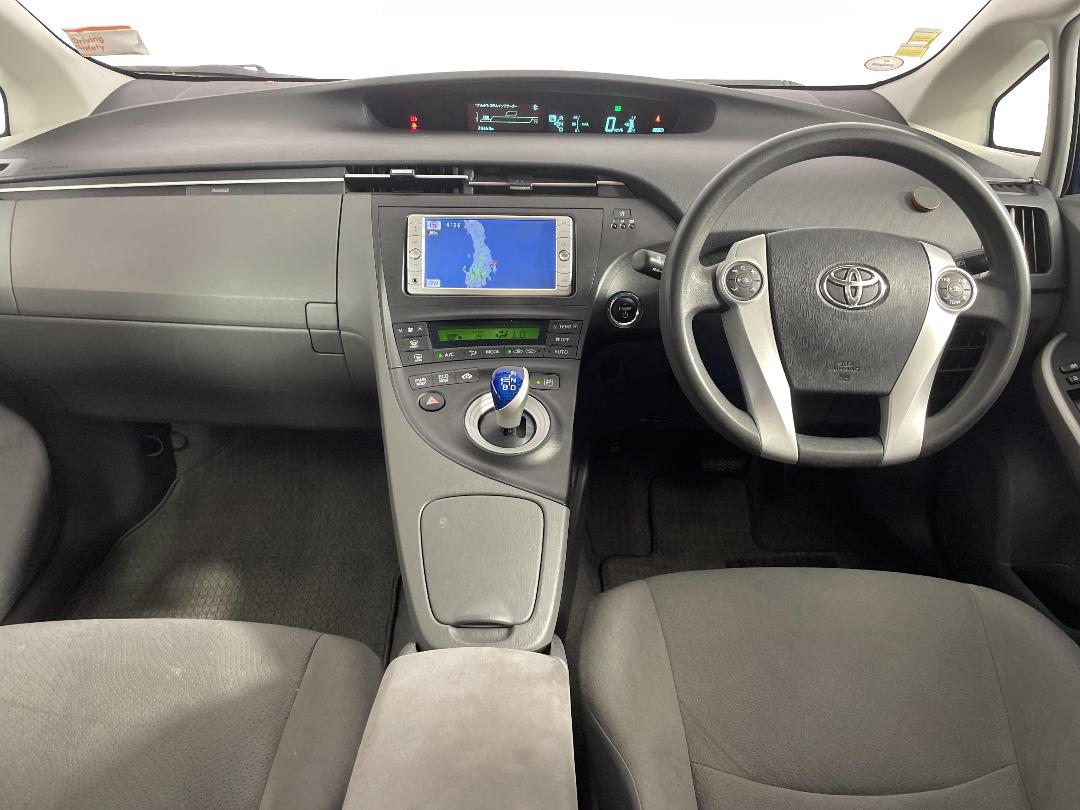 Photo '18' of Toyota Prius
