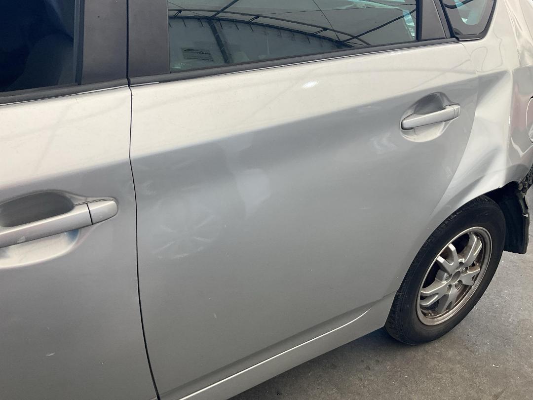 Photo '11' of Toyota Prius