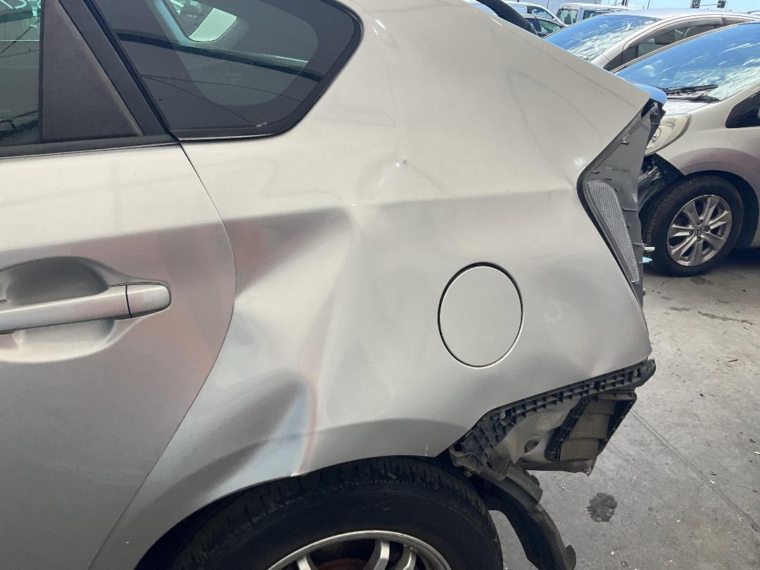 Photo '12' of Toyota Prius