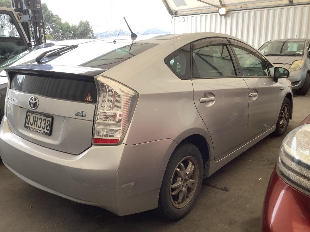 Photo '6' of Toyota Prius