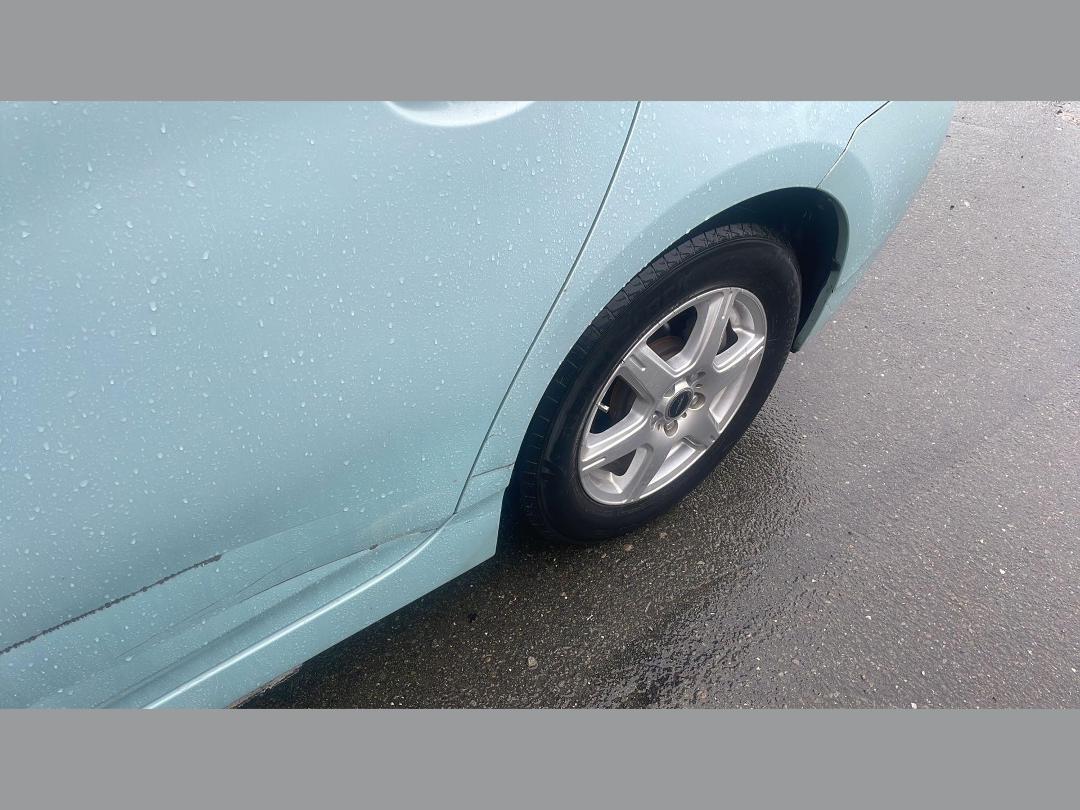 Photo '3' of Toyota Prius Photo '3' of Toyota Prius