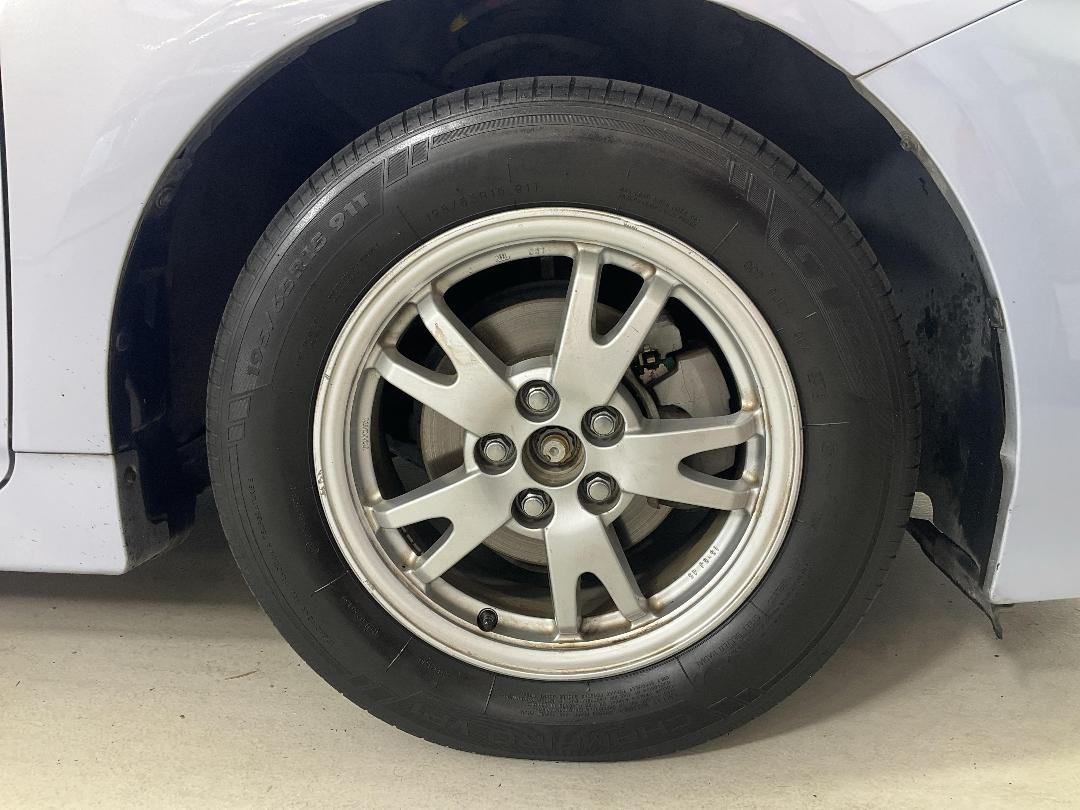 Photo '9' of Toyota Prius